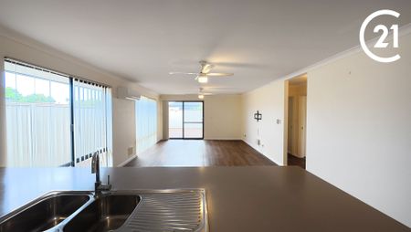 Low Maintenance Luxury 3x2 in South Bunbury! - Photo 2