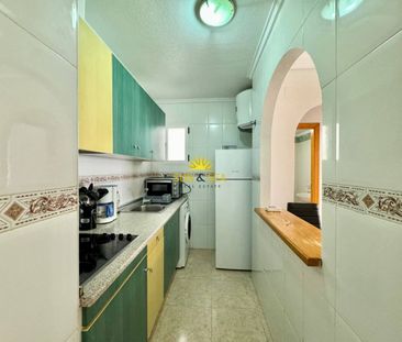 2 BEDROOM APARTMENT - TORREVIEJA - Photo 4