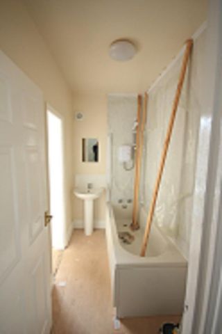 1 bedroom Flat To Let Total Size: 592 SQ FT - Photo 4