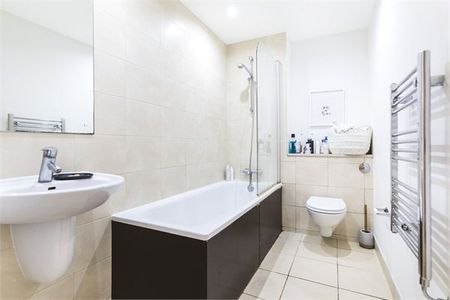 O Central, 83 Crampton Street, London, SE17 - Photo 4
