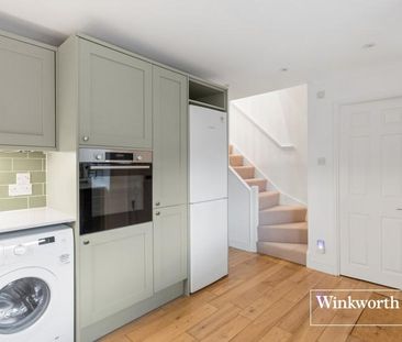 3 bedroom terraced house to rent - Photo 4