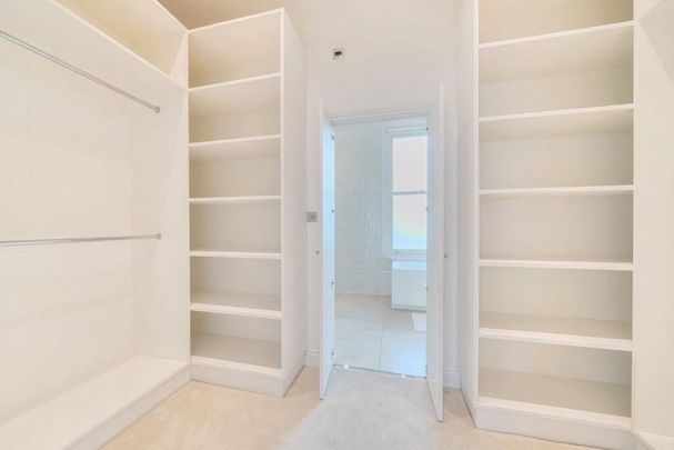 4 bedroom terraced house to rent - Photo 1