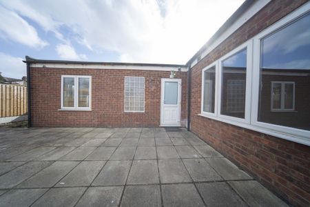 Dames Road, London, E7 - Photo 2