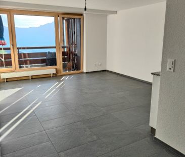 Moderne 2.5-Zimmerwohnung mit top Aussicht - Photo 2