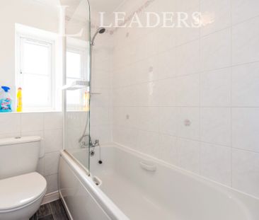 1 bedroom house to rent Augustus Gate, SG2 - Photo 6