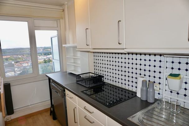 Appartement te huur - Foto 1