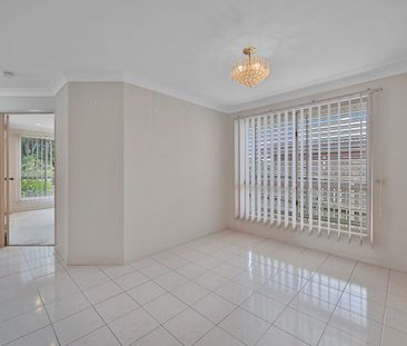 40 St Lucia Crescent, Avoca QLD 4670 - House For Rent - $650 | Domain - Photo 6