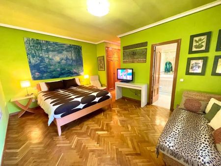 Calle de Añastro, Madrid, Community of Madrid 28033 - Photo 2