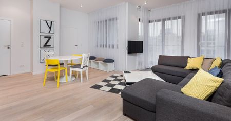 Apartament w prestiżowej inwestycji na Powiślu - Zdjęcie 2