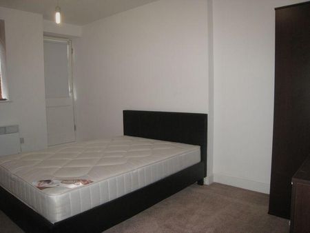 3 bedroom apartment to rent - Photo 5