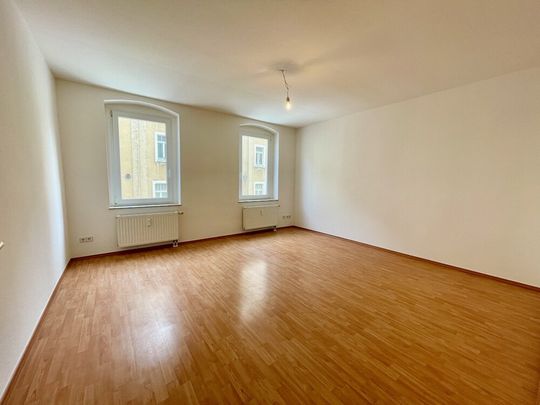 Traumhafte Familienwohnung im Blick ins Grüne + Zentrumsnah + Balkon!!! - Photo 1