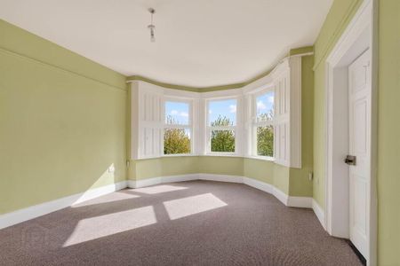 Hogstown House, 12 Hogstown Road, Donaghadee, BT21 0NL - Photo 2