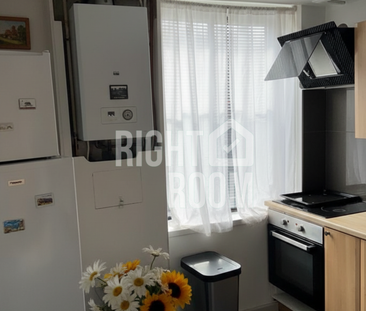 Room 1, West Lane, Bermondsey, London SE16 - Photo 2