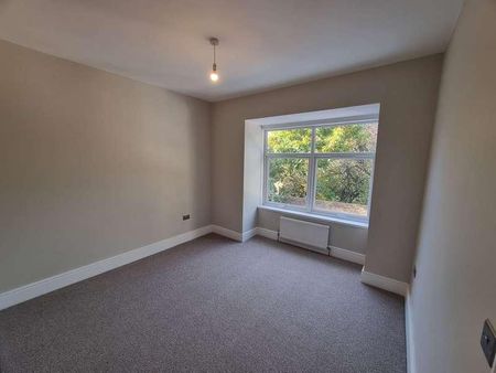 West Crescent, Darlington, DL3 - Photo 3