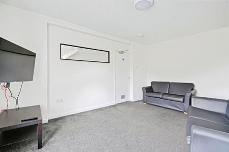 3 bedroom house share to rent - Photo 3