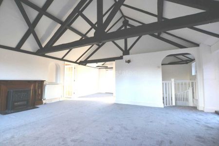 Price £1,400 pcm - Available 07/01/2025 - Part Furnished - Photo 4