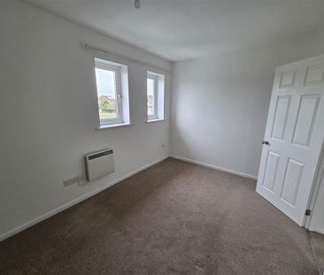 1 bedroom semi-detached house to rent - Photo 5