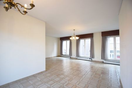 Ruim 3-slaapkamerappartement in centrum Diksmuide - Photo 5