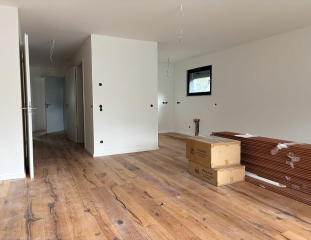 NEUBAU: Exklusive 3-Zimmer-Wohnung mit Balkon in Refrath - Foto 1