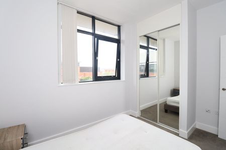 2 bedroom apartment to rent - Photo 2