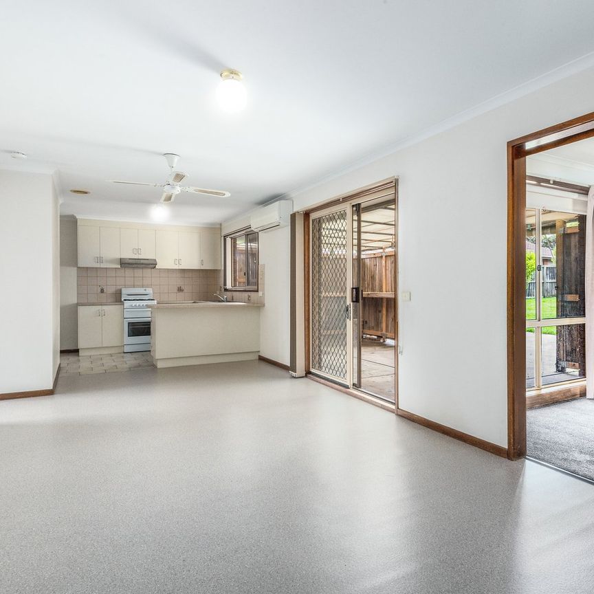 Comfortable Living in a Convenient Court Location - Photo 1