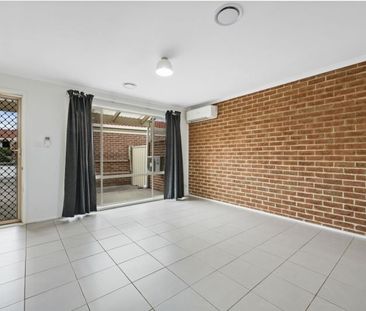 7/31 Walker Crescent, Jerrabomberra - Photo 1
