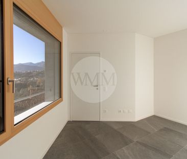 LUMINOSO 4.5 LOCALI CON GRANDE TERRAZZA E VISTA APERTA - Foto 6