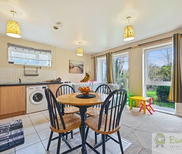 2 Bedroom - Photo 4