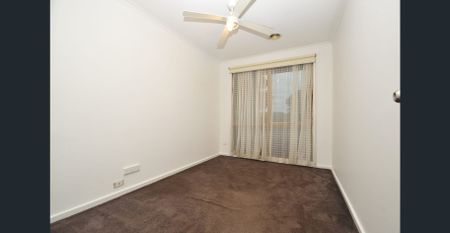 Stylish Parkside Residence with Solar, Space & Serenity - Photo 2