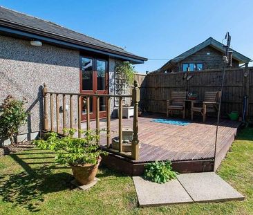 1 bedroom bungalow to rent - Photo 2