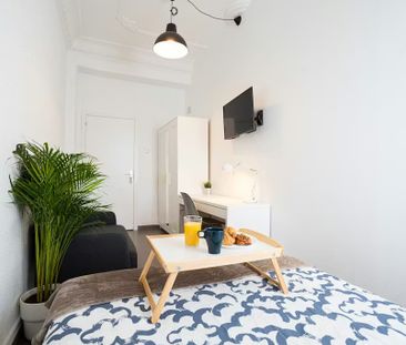 Carrer Honorato Juan, Valencia, Valencian Community 46007 - Photo 1