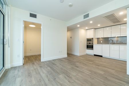 10428 Whalley Boulevard #140X, Surrey, BC V3T1W6 - Photo 2