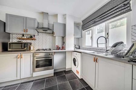 Cluse Court, Angel, N1 - Photo 2