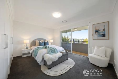 “Impressive Double Storey Home with Expansive Living & Secluded Location” - Photo 4