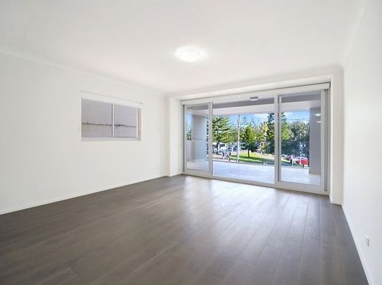 202/123 Dolphin Street, Coogee - Photo 1