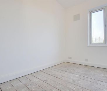 3 bedroom house to rent - Photo 2