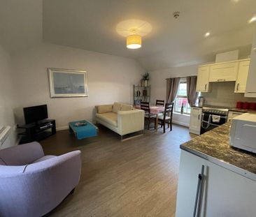 2 bedroom cottage to rent - Photo 1