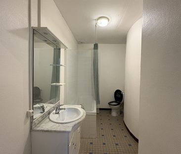 Location Appartement 2 pièces 67m² CASTELNAUDARY 11400 - Photo 6