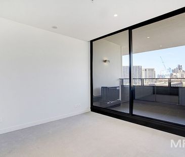 814/33 Blackwood Street, North Melbourne - Photo 1