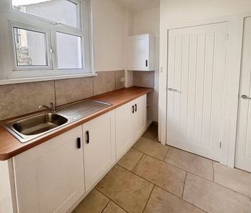 Holmes Street, BARRY - Photo 6