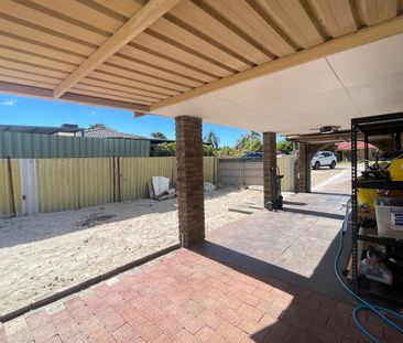 A LOVELY FAMILY HOME… IN A NICE NEIGHBOURHOOD…***Home Open Sunday 2... - Photo 5