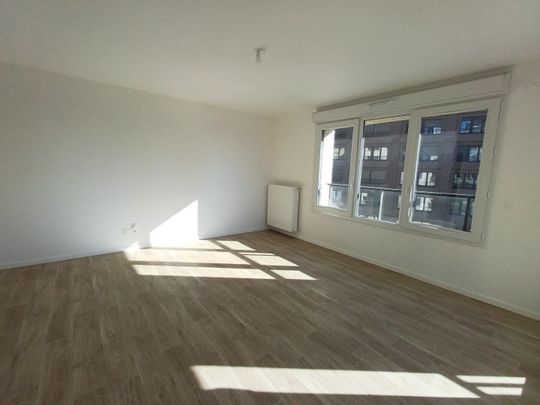 location Appartement T3 DE 60.8m² À BOBIGNY - Photo 1