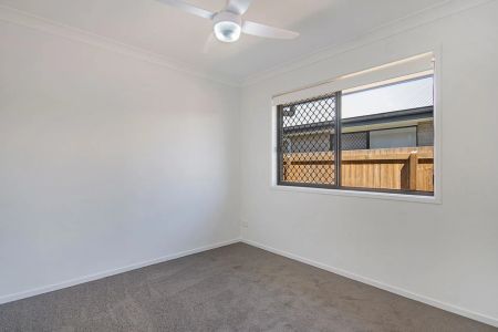 A modern sanctuary in a peaceful, family-friendly pocket, this beautifully finished 4-bedroom home delivers effortless living with a touch of luxury. - Photo 4