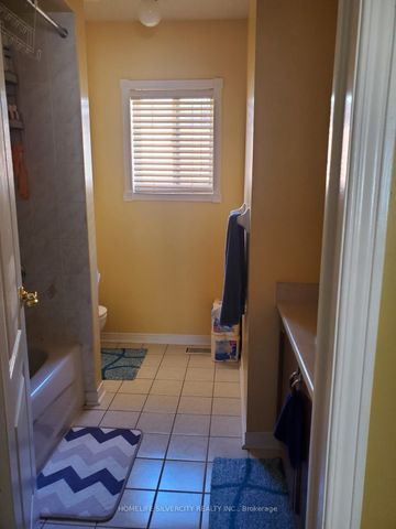 For Lease - 30 Sheepberry Terrace, Brampton, Ontario - Photo 4