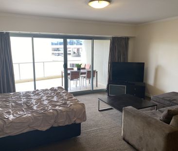 401B/9-15 Central Avenue, Manly, NSW 2095 - Photo 5