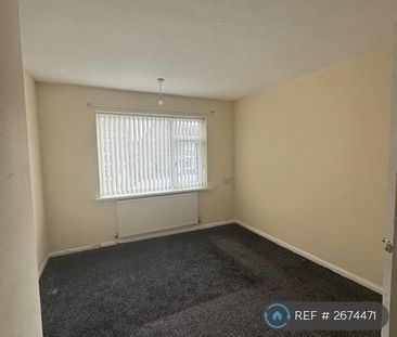 4 bedroom terraced house to rent - Photo 5