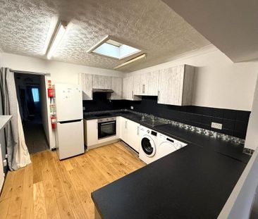 2 bedroom detached bungalow to rent - Photo 1