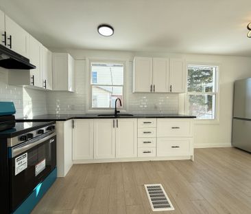 For Lease - 1000 Hamilton Road, London East, Ontario - Photo 5