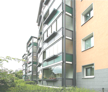Ganz oben mit Aufzug im schönen Stadtteil Kapellenberg. - Photo 1