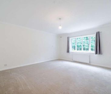 Old Heath Road, Weybridge, Surrey, KT13 - Photo 4